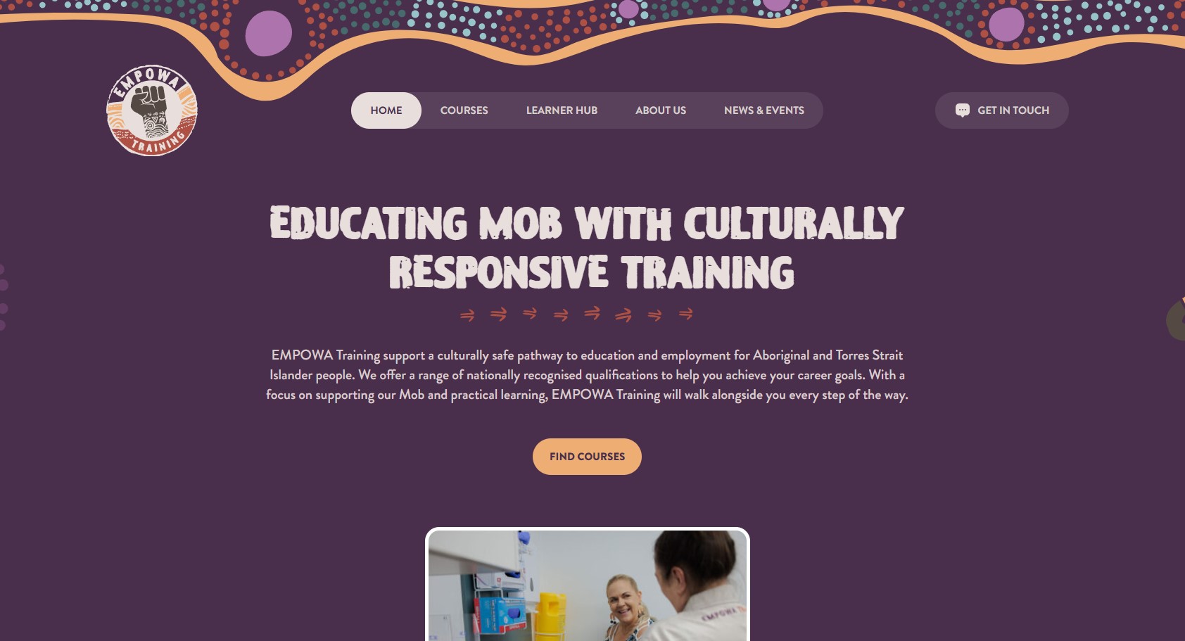 Ảnh chụp màn hình website EMPOWA Training